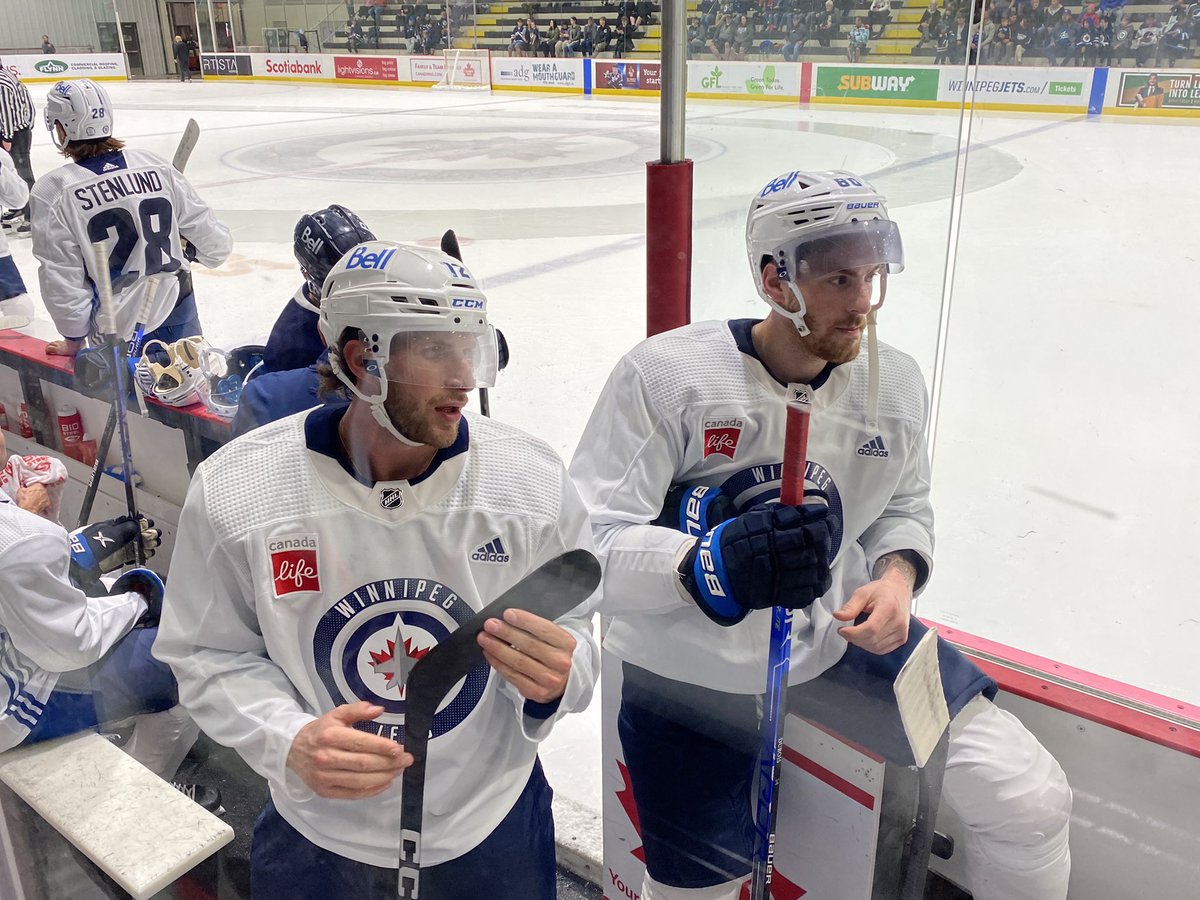 VincentDynamo's tweet photo. Thanks @NHLJets @bellmtsiceplex #JetsFanfest was so much fun. #NHLJets #gojetsgo https://t.co/gni4l7JEs9