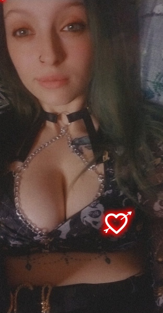 wizardlady98's tweet photo. @jc34328486 Pay them all piggy and I might just make you squeal 
Cashapp- $wizardlady0098 https://t.co/ZojoEJogpB