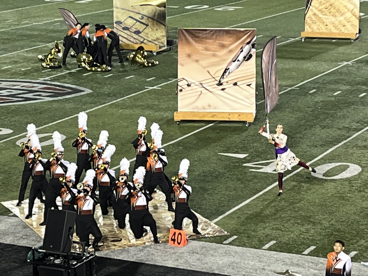 HerseyBand tweet picture