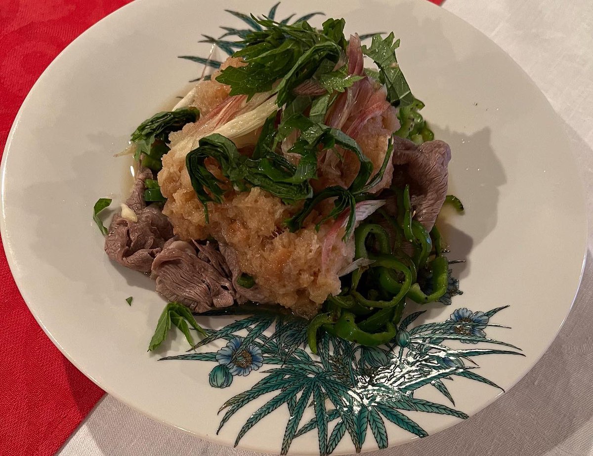 marinatsukides's tweet photo. #branch
#homemade
#sunday
#unsubtle
#lazysunday
めちゃ、大雑把に!
イカのトマト煮🦑
牛しゃぶの大根おろし🥩
ワカメサラダ🥗と!
昼をたくさん食べるよ🥢 https://t.co/VB4UpX2k9X