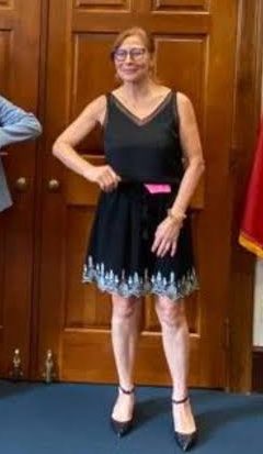 BlancoGeneral's tweet photo. Una es la secretaria de economía mal vestida según la 4t…    la otra también.

🫢 https://t.co/Yi1PNeuuZE