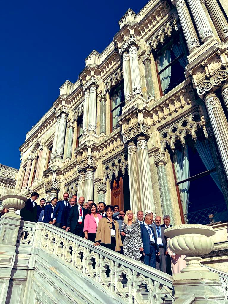 MeralKayikcoglu's tweet photo. @LaleTokgozoglu @society_eas @ProfKausikRay @maciejbanach @cj_binder @ErinMichos @DrMarthaGulati @drpablocorral @pabeda1 @AL_Catapano We’re privileged to host our 6th traditional Turkish-Greek Meeting in #İstanbul on #FHday Thanks to all faculty & attendees for their distinguished contribution @pabeda1 @drpablocorral @HanCardiomd @j_rvl @rauldsf_santos @mmamas1973 @AnastasiaSMihai @fhpatienteurope @Hragy https://t.co/zXWIuKdeBH