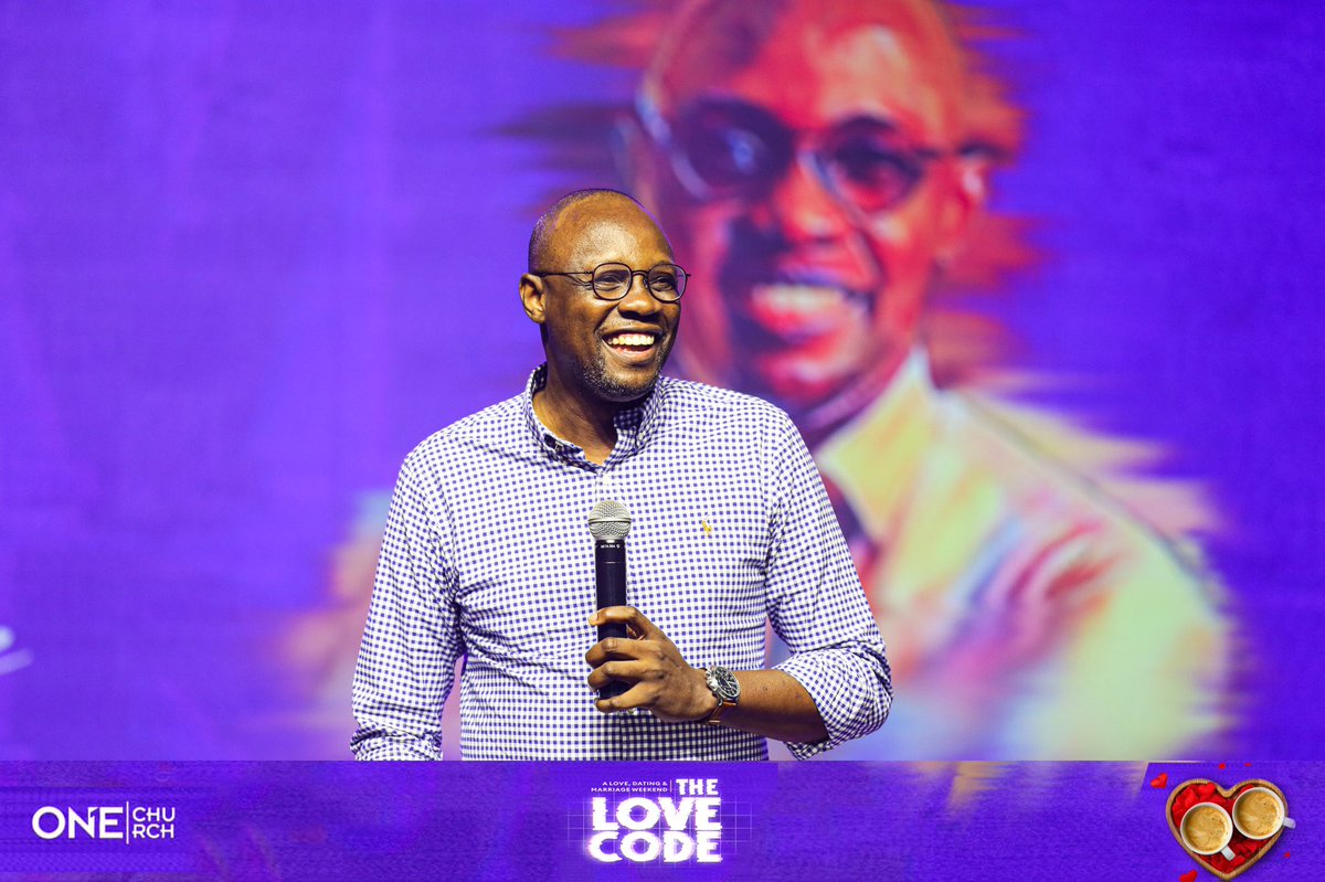 onechurchng's tweet photo. Pastor @tunde.usidame 👏🏾👏🏾
#TheLoveCode #OneChurchng #SALT https://t.co/FIYqUzu7T7