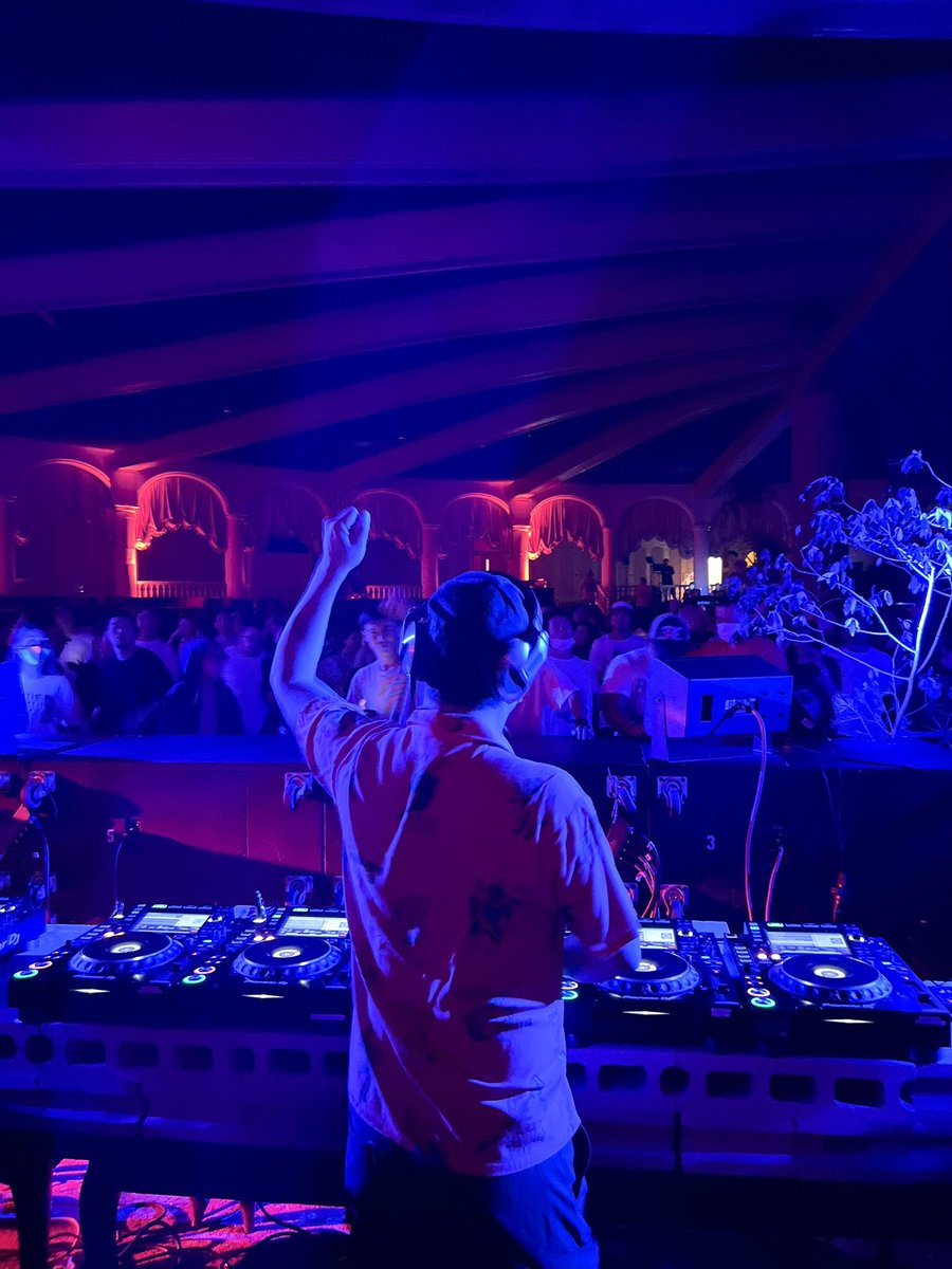 Takkyu Ishino/石野卓球 tweet media