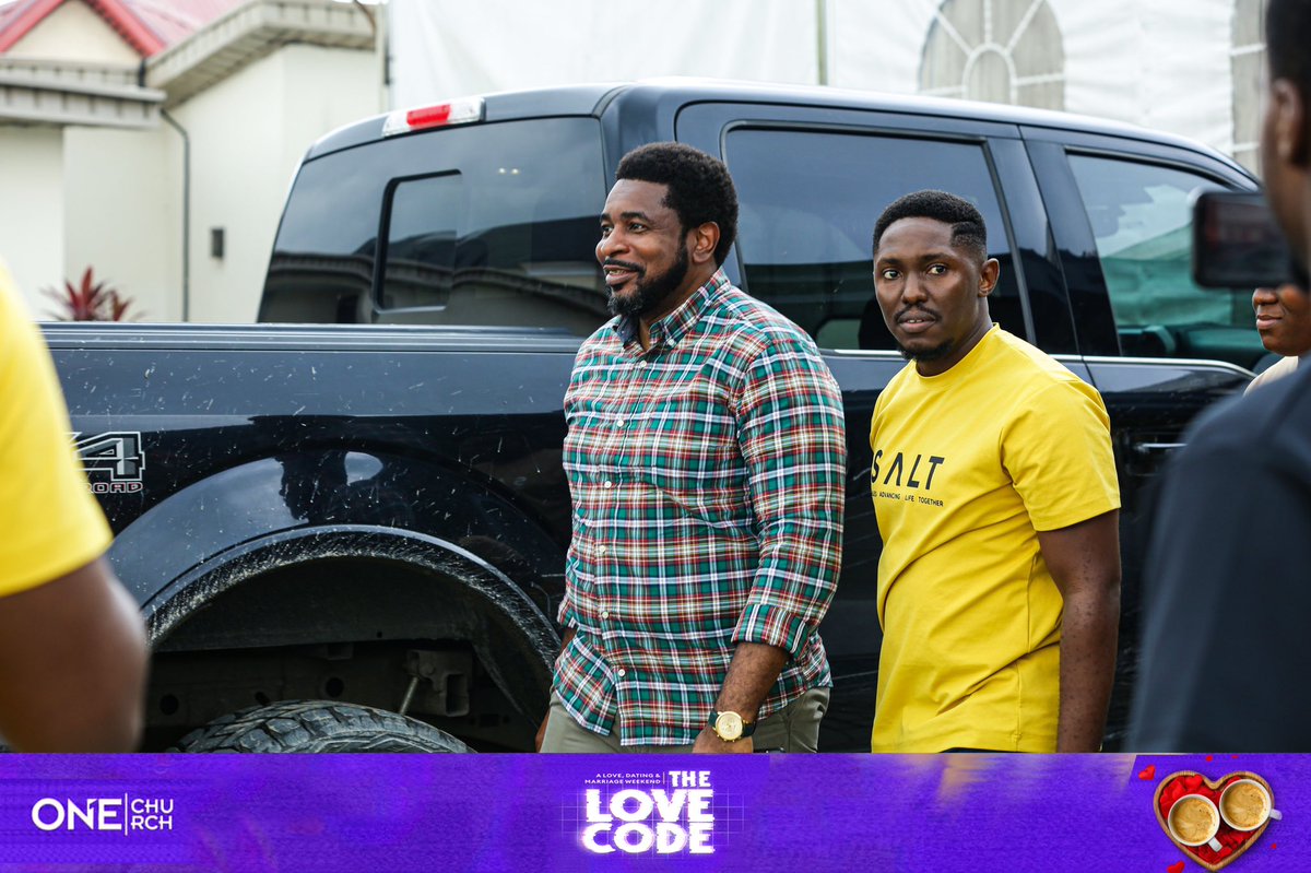onechurchng's tweet photo. Pastor @kingsleypst 👏🏾👏🏾
#TheLoveCode #OneChurchng #SALT https://t.co/62OP1oDU9H