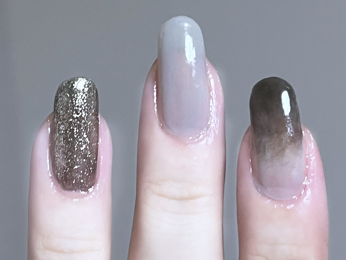 _723can's tweet photo. rom&amp;nd 03 mongdol
ZOYA ZP698 TOMOKO
uka カラーベースコート 4/0

秋の夜長

#今日のネイル 
#セルフネイル https://t.co/wUTLJFPEyi