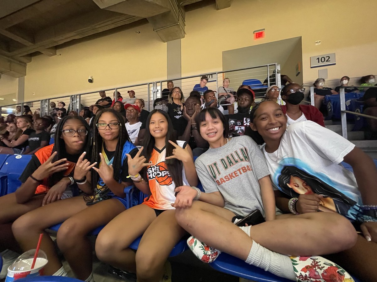 Made a lot of great basketball players and one of my favorite wnba players!!@Veronicaab22 <a href="/DallasWings/">Dallas Wings</a>  #shehoops