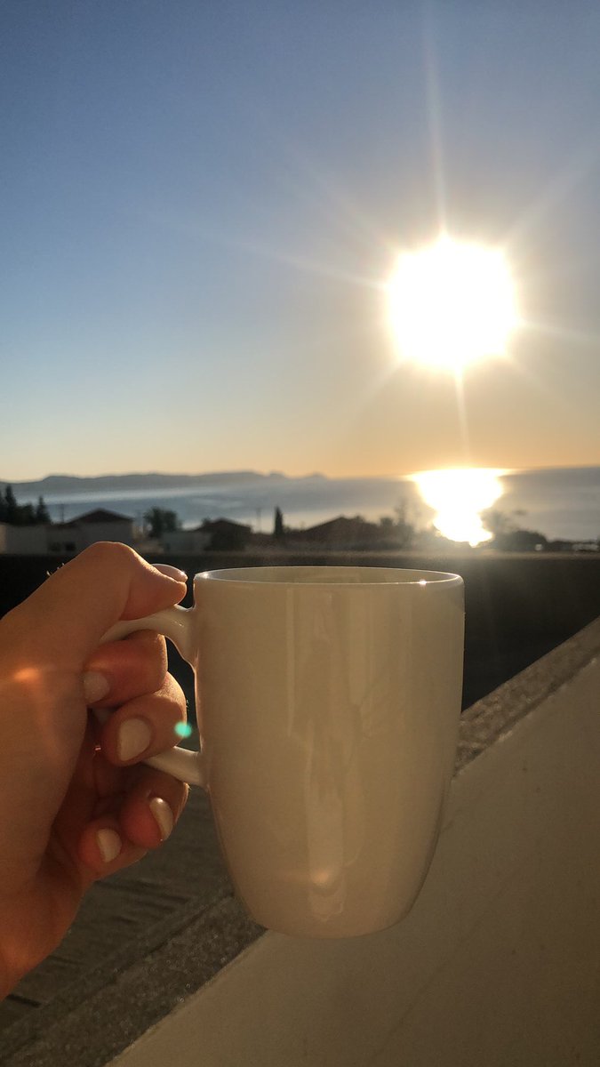 KellyMF8's tweet photo. Good morning from Rhodes 🇬🇷 https://t.co/wjMePWzrAP
