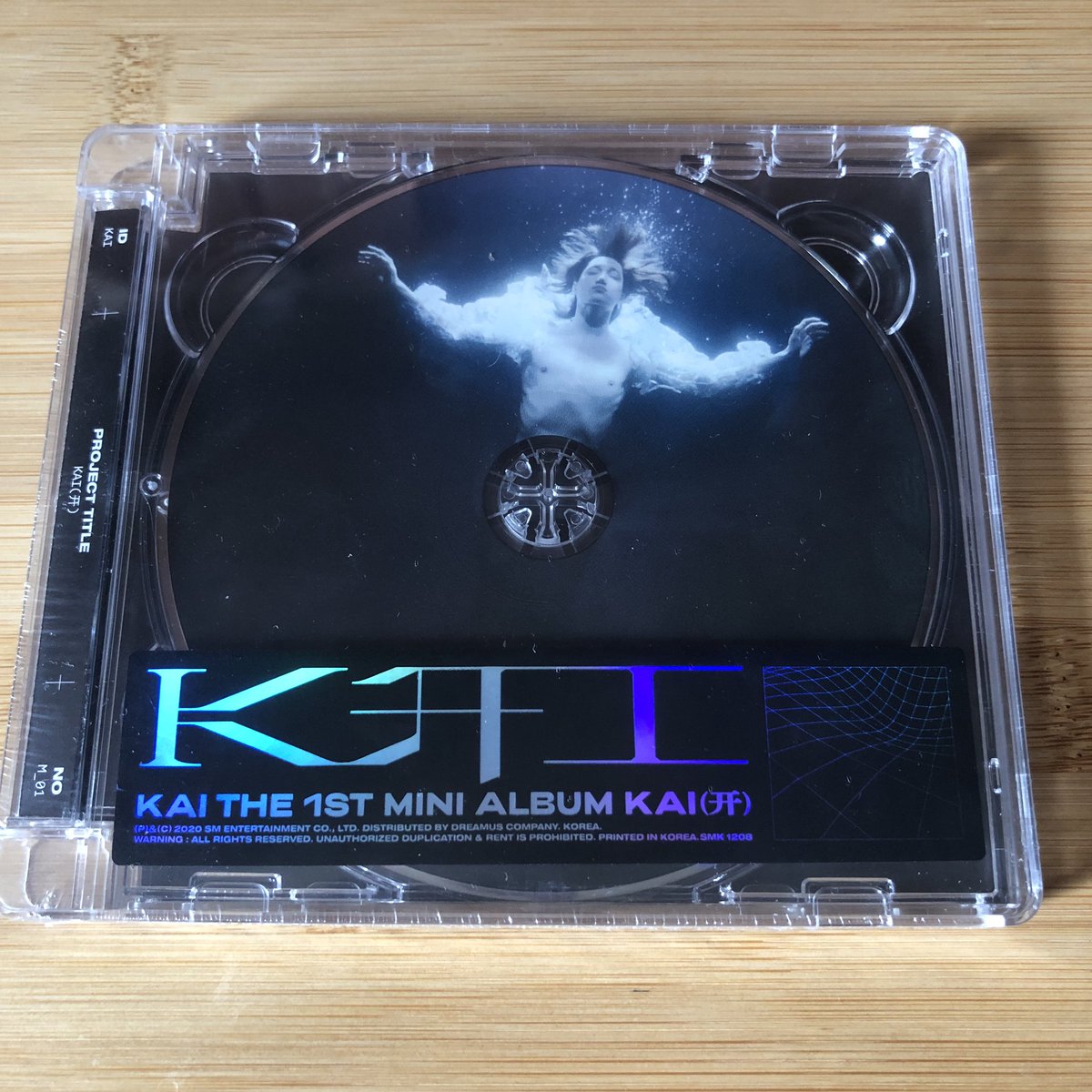 kyehauls's tweet photo. wts | lfb | ph 

KAI - K开I jewel case mini album (B ver.) 

- sealed
- onhand 
- sale price ! 300 only ! 250 payo

dm to claim ! 

🏷 exo ph https://t.co/PXHKi3ik1R