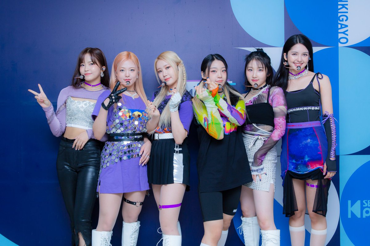 humanchane1's tweet photo. #BLACKPINK and #lapillus for @kpop_sbs 💕 https://t.co/qJezzI8PrC