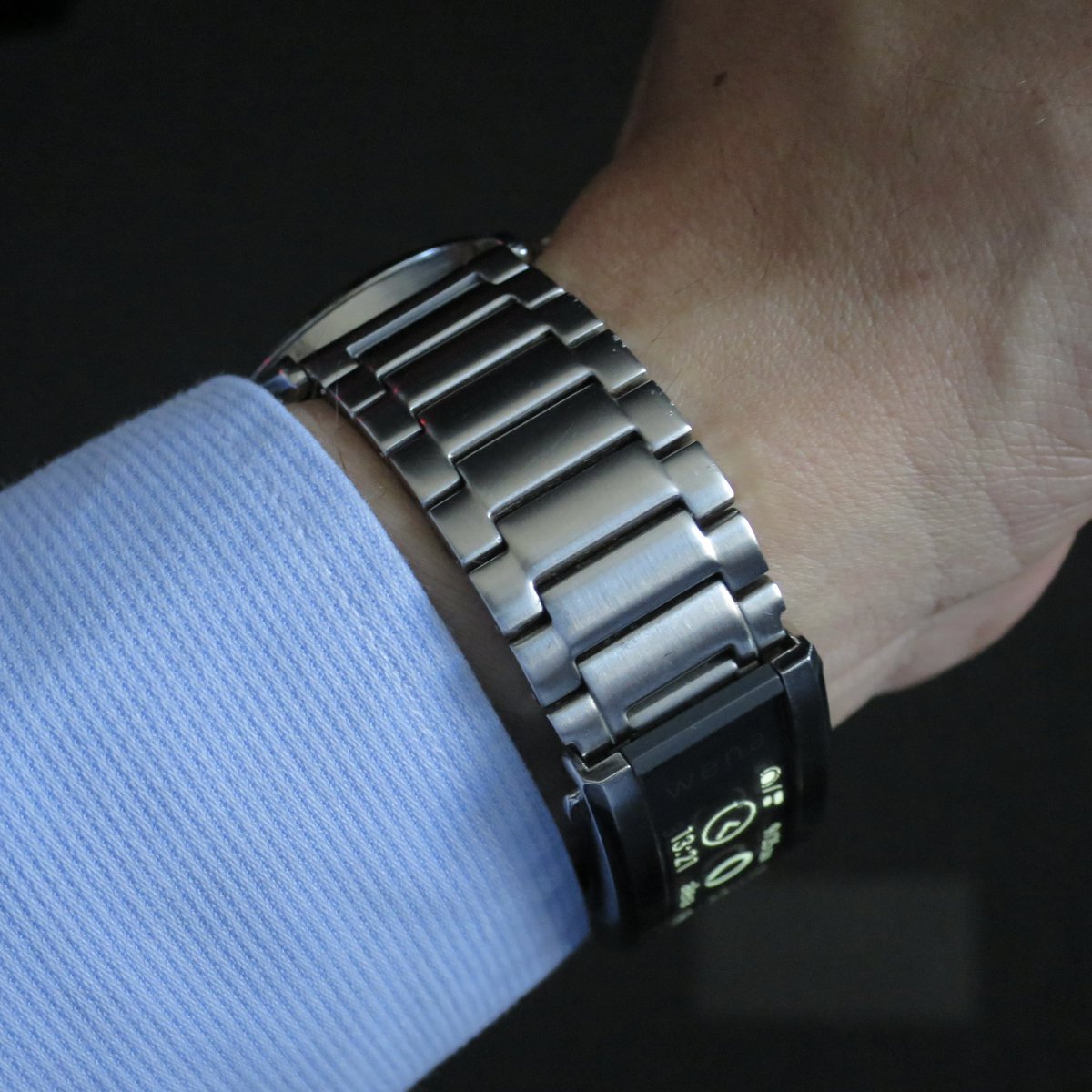 vintagebutsmart's tweet photo. 1977 Seiko SilverWave PHK010 paired with Sony wena 3.
.
#seikosilverwave #seikovintage #vintageseiko #seikoholic #wena3 #canons120 https://t.co/qFUo31iQKF