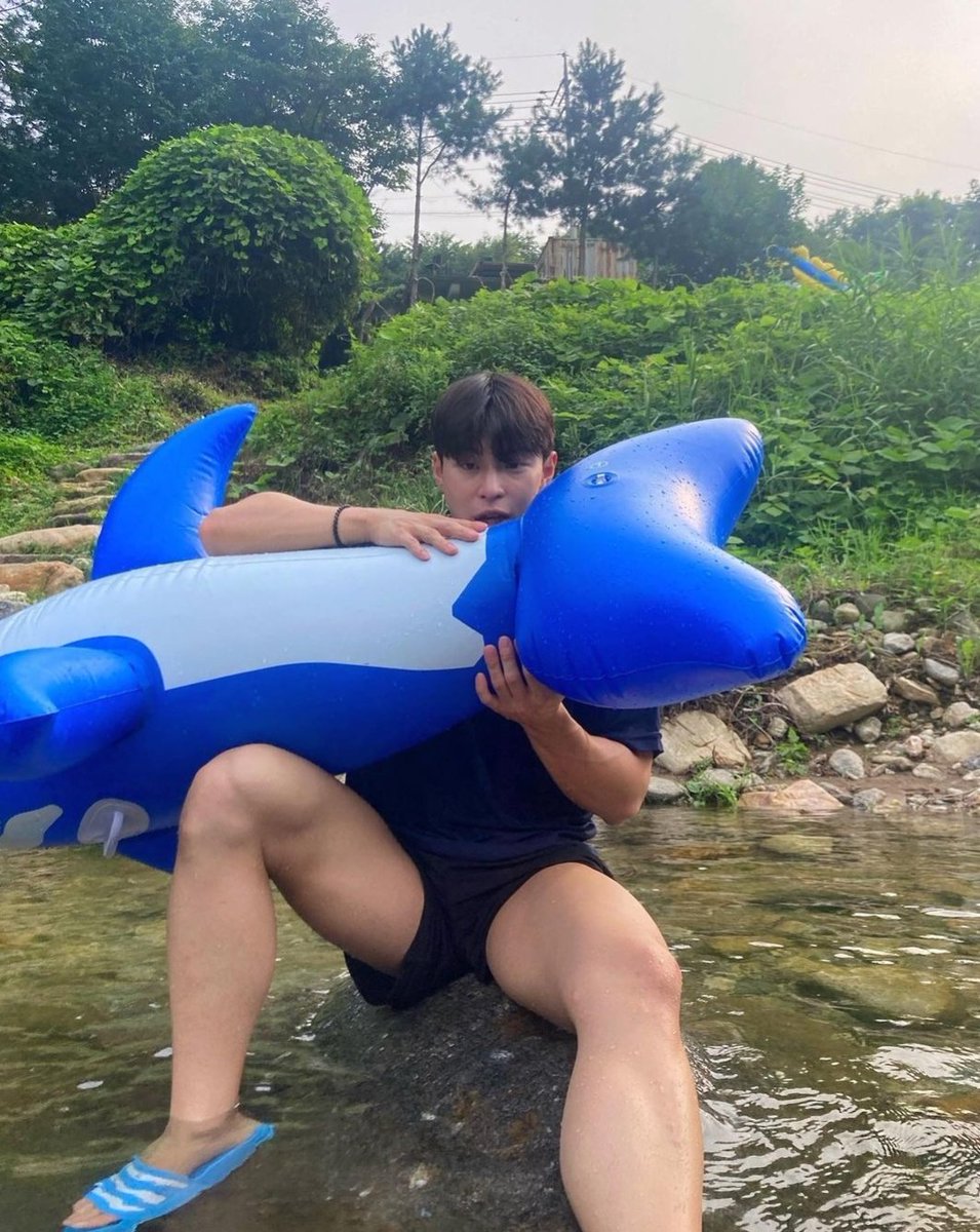 xchanieee's tweet photo. https://t.co/7Py2kyPDbI