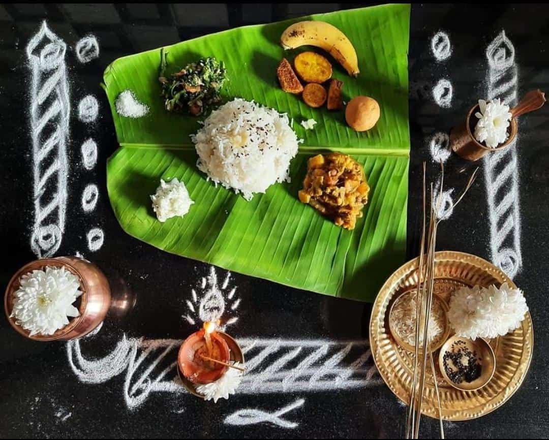 mmcreativediary's tweet photo. ଶୁଭ ମହାଳୟା 🙏🏻
The end of #Pitrupaksha and  starting of #Devipaksha
#Suvamahalaya
#Mahalaya2022
#mahalaya 
#pitrupaksha 
#devipaksha 
#odiatraditions
#MMcreativediary
@odiajagat
@BBSRBuzz
@OdiaCulture https://t.co/XqYrf42OSr