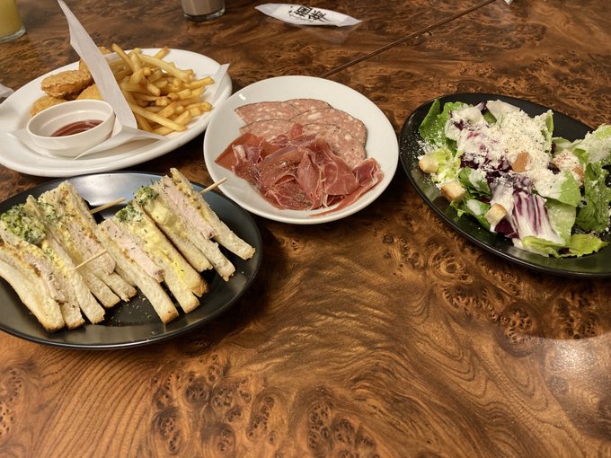 生ハムうめぇー〜〜!東京〜〜〜 