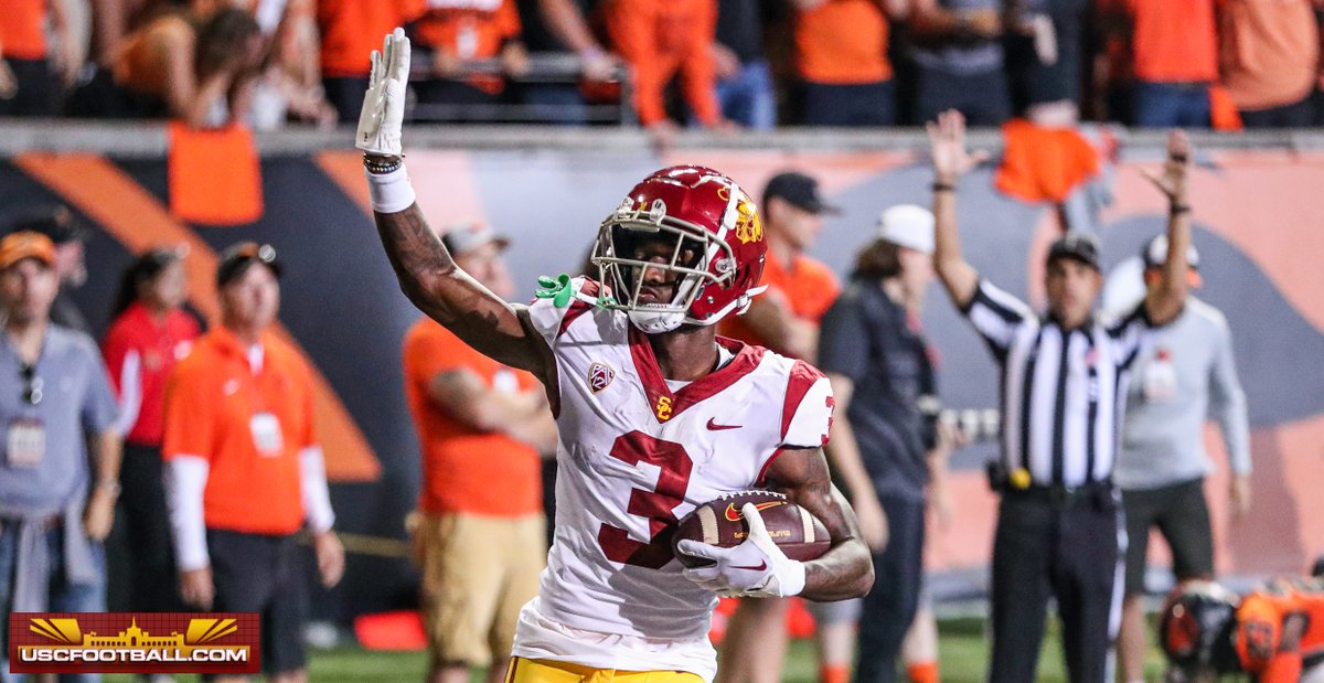 #USC WR Jordan Addison told me he tried to have late hands on the game-winning TD catch, so the DB wouldn't have time to react. Said Caleb Williams' delivered a perfect throw.

On his wave to the crowd after scoring: "It's time to go home. Pack it up."