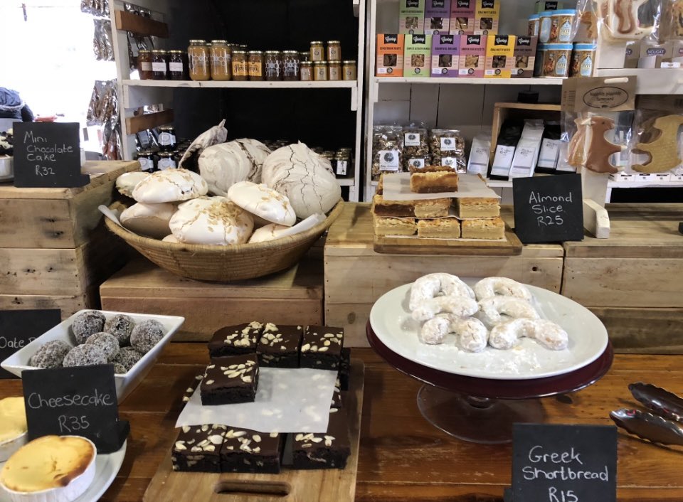 gita_mathew's tweet photo. Farm grown produce, Home made goodies, Hand-crafted goods, are so popular in Farmers Markets all around the world !
πͺ΄πͺπ±ππ
#SupportingLocalProduce
#FreshGoodies
#FarmersMarket
#ImhoffFarm
#CapePeninsula https://t.co/lmfVJp6Ter