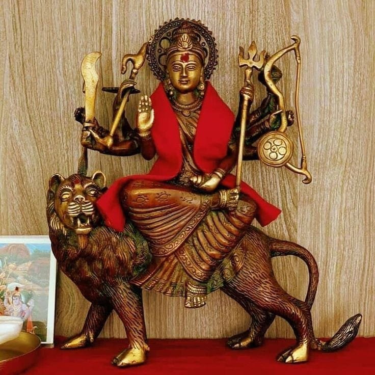 Bhagvadhari4788's tweet photo. साफ़ दामन का दौर तो कब का खत्म हुआ साहब अब तो लोग अपने धब्बों पर गुरूर करने लगे हैं 
जय माता दी 🙏🙏
#रण_में_भगवाधारी 🚩🚩 https://t.co/iRFoNJvrtK
