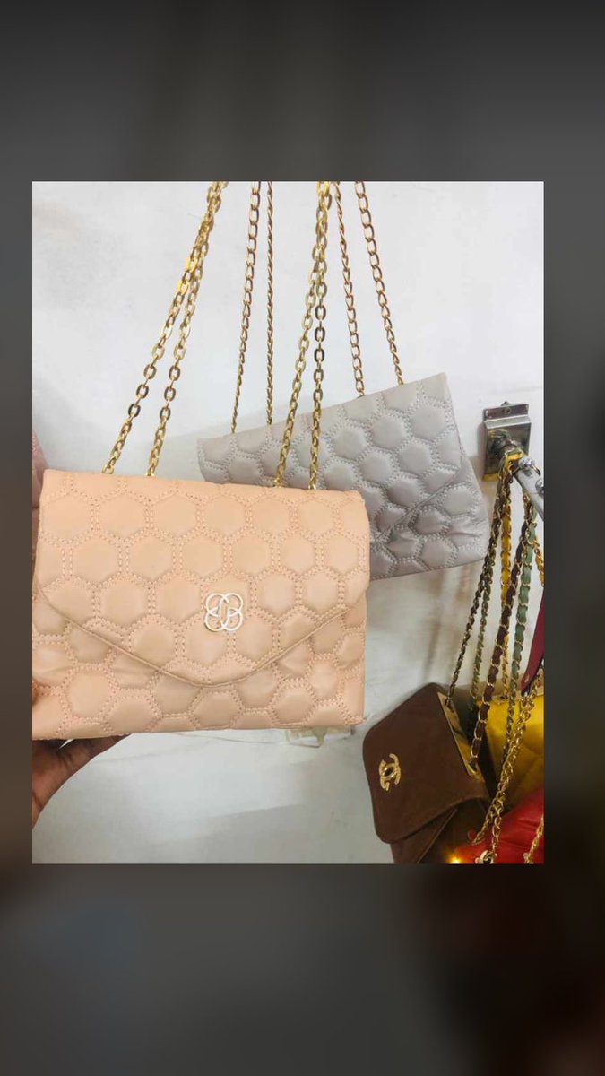 اتوفرت الشنط التركيه دي 🔥🔥
Rt ي حلوين