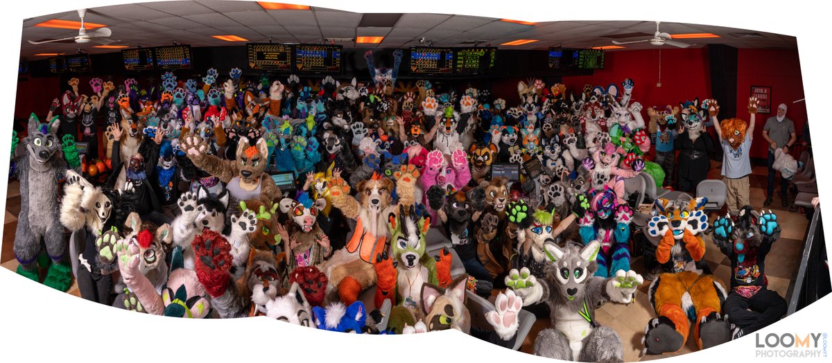 Loomy7's tweet photo. There were so many of you at @COFurryBowling!  Thank you all for coming, I'll get all the other photos posted soon! https://t.co/eJ8lWTqqVO
