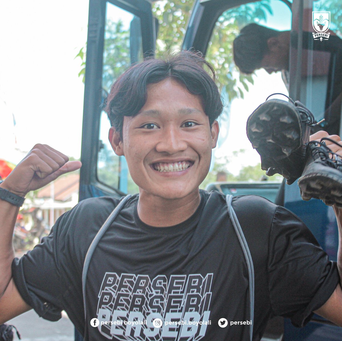persebi's tweet photo. Datang dengan penuh rasa optimis ๐ฅ
MENANGKE BI !!
#PersebiDay #PersebiBisa #PersebiBoyolali #LaskarPandanarang https://t.co/buOzPjViSj