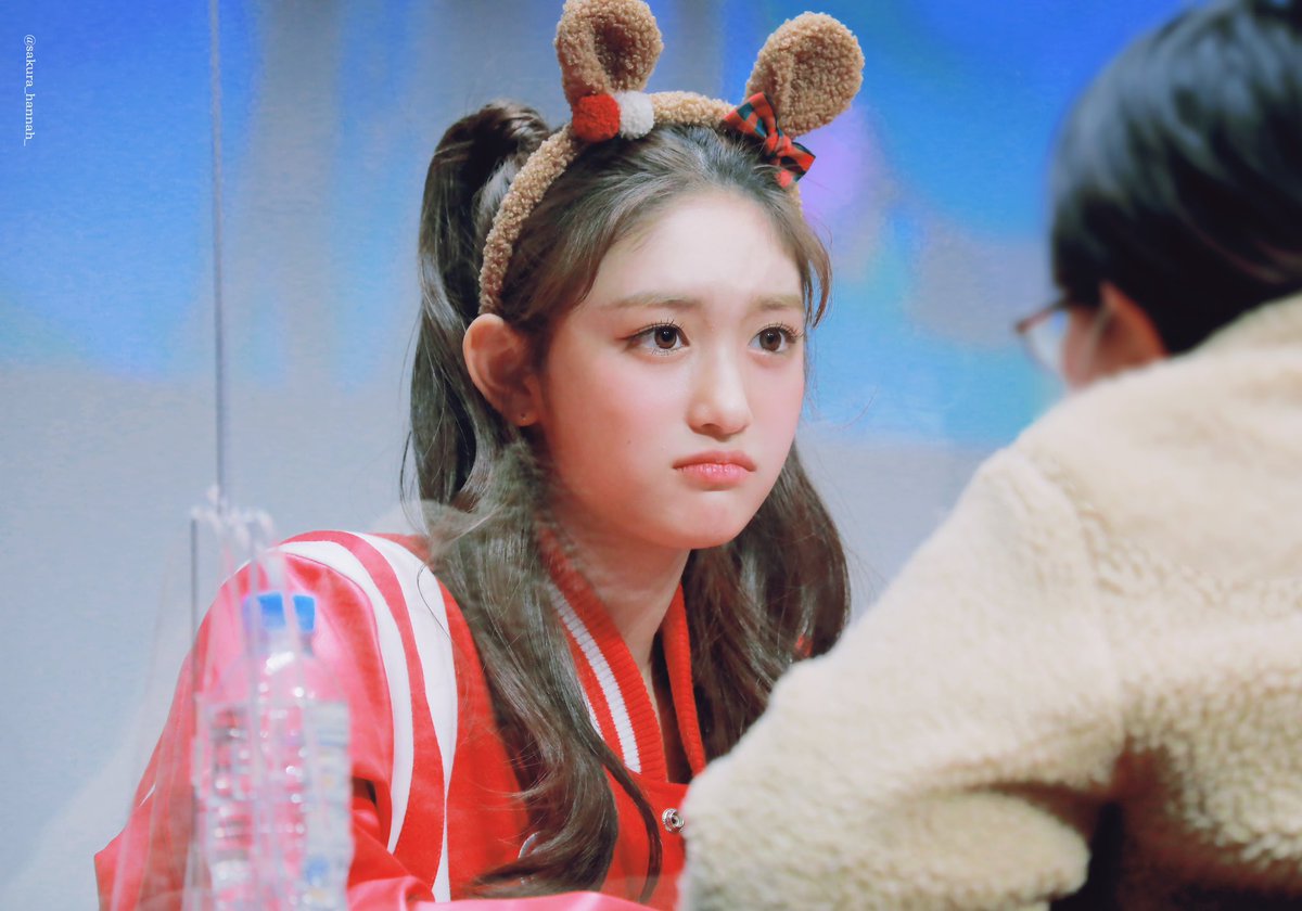 sakura_hannah_'s tweet photo. 211205 너무너무귀여웡🐯💖

#IVE #아이브 #LEESEO #이서 https://t.co/HCEsOHIBgC