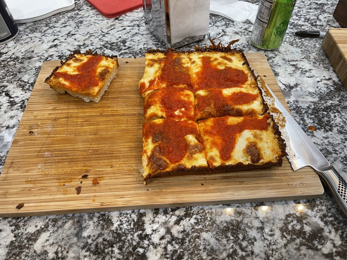 Dan Regan tweet media