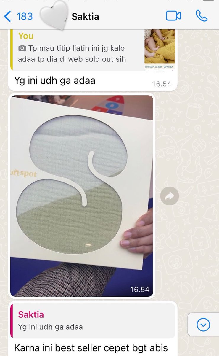 itskindavienny's tweet photo. #adulting: isi chat sama temen berubah dari curhat cowok jadi jastip barang bayi. https://t.co/dz2t2Gbw4W