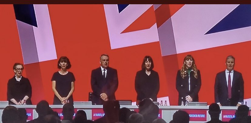 gem_ste's tweet photo. If you were to time travel back to the 1970's with this image and showed it to people, they'd assume it was the National Front conference. An extraordinary image and this along with GSTK a nadir for the British labour movement. https://t.co/IIHhT2wdd8
