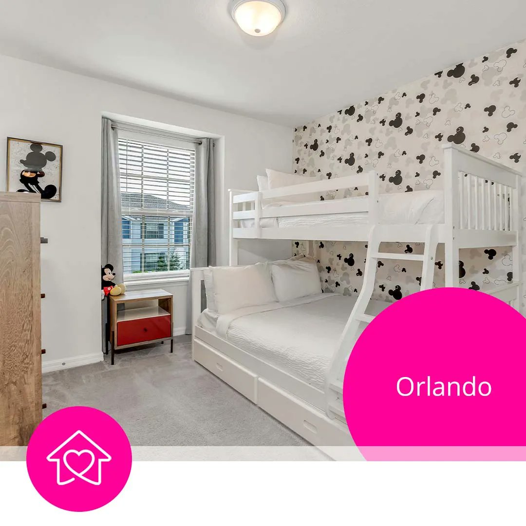 CasiolaStays's tweet photo. Updated Townhome with Private Splash Pool Near @WaltDisneyWorld 🌴 

#Bookdirect and #save up to 15%: https://t.co/S1hbVxzeQh

#Casiola #BookDirect #WindsoratWestside #WindsoratWestsideResort #CasiolaLove #CasiolaVacationHomes #VisitOrlando #MyKissimmee #Travel https://t.co/uqV2qIh3kn