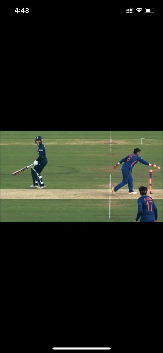 NeilBanerji's tweet photo. “bUT tHiS is AGaInsT tHE SpIriT oF tHE GaME!!!!” Says this while trying to get a 2m head start before the ball is bowled…keep hating…well done #DeeptiSharma and #IndianCricket #mankading #ENGvsIND # https://t.co/b67GTCpaJd