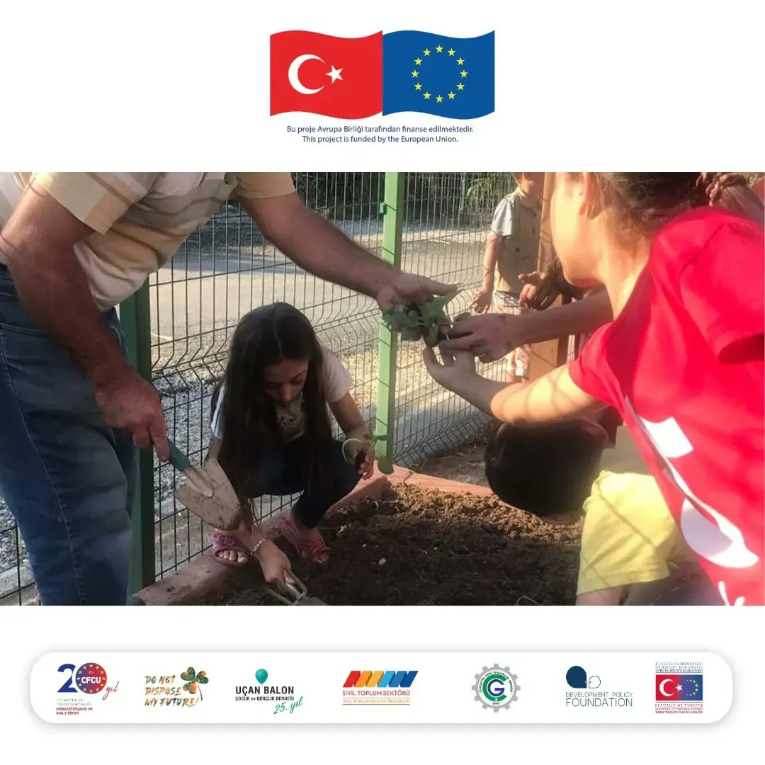 "Geleceğimi Çöpe Atma! Çocukların Katılımıyla Ekolojik Farkındalığın Arttırılması" başlıklı projemiz kapsamında İyi Tarım Uygulamaları Saha Ziyareti adlı etkinliğimizi gerçekleştirdik. Katkısı olan herkese çok teşekkür ederiz.