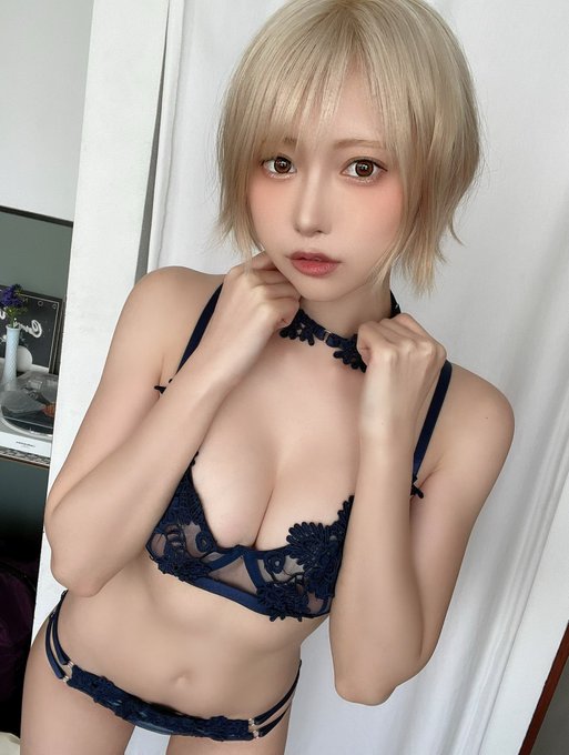 Twitterのコスプレ画像15