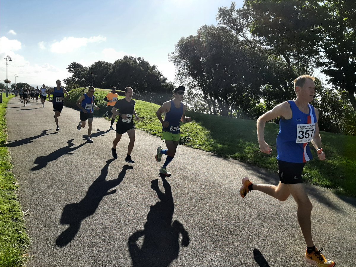 KentPoliceDover's tweet photo. #YouthEngagementOfficer Mark Ball with #DoverVPC today at the #Folkestone Half Marathon. Our congratulations to all runners https://t.co/9R4O1TY8Tj