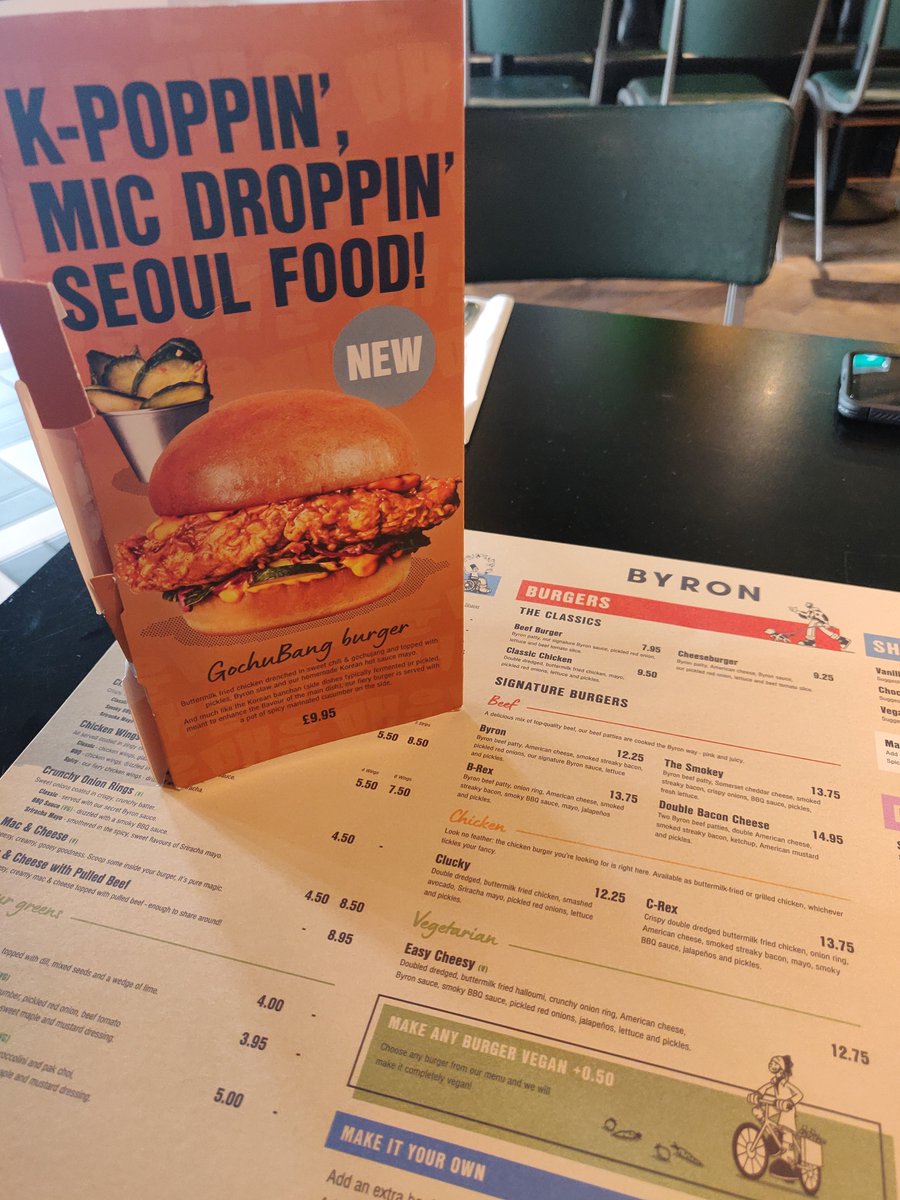 mookesc's tweet image. #gochubang burgers ordered! one chicken and one beef. 🍔 #byronburger