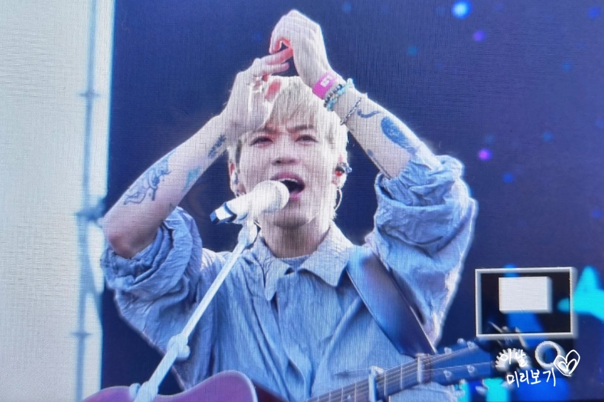 940915_days's tweet photo. 220925 <렛츠락페스티벌> 미리보기

마이아기락스타🎸

#이주혁 #밴드기프트 #기프트 #gift #렛츠락페스티벌 https://t.co/tbM6Ya7C2o