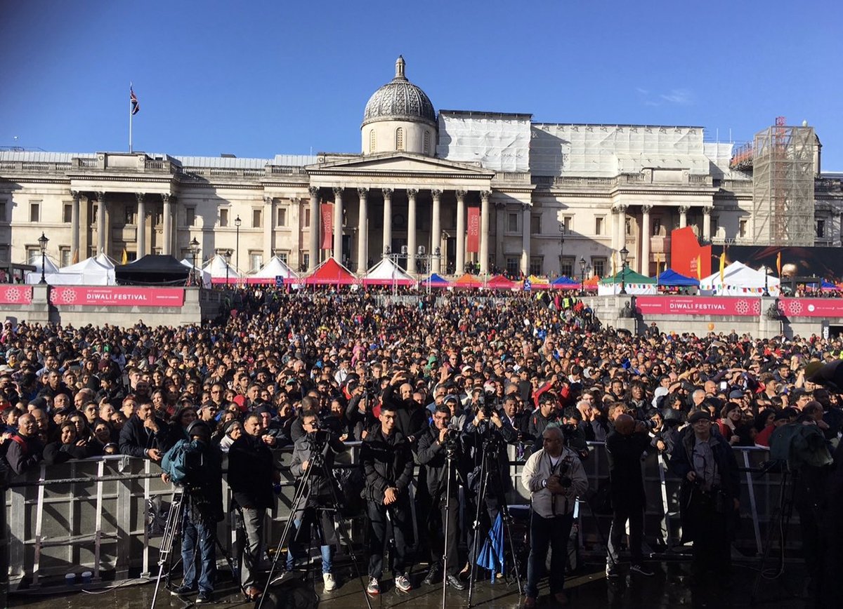 Diwali celebrations are back at Trafalgar Square on Sunday 9th October, from 1pm-7pm- enjoy the vegan and vegetarian food, dressing up, workshops, art and crafts activities for the whole family.
This FREE event welcomes people of all backgrounds  see you there ! #diwali2022
