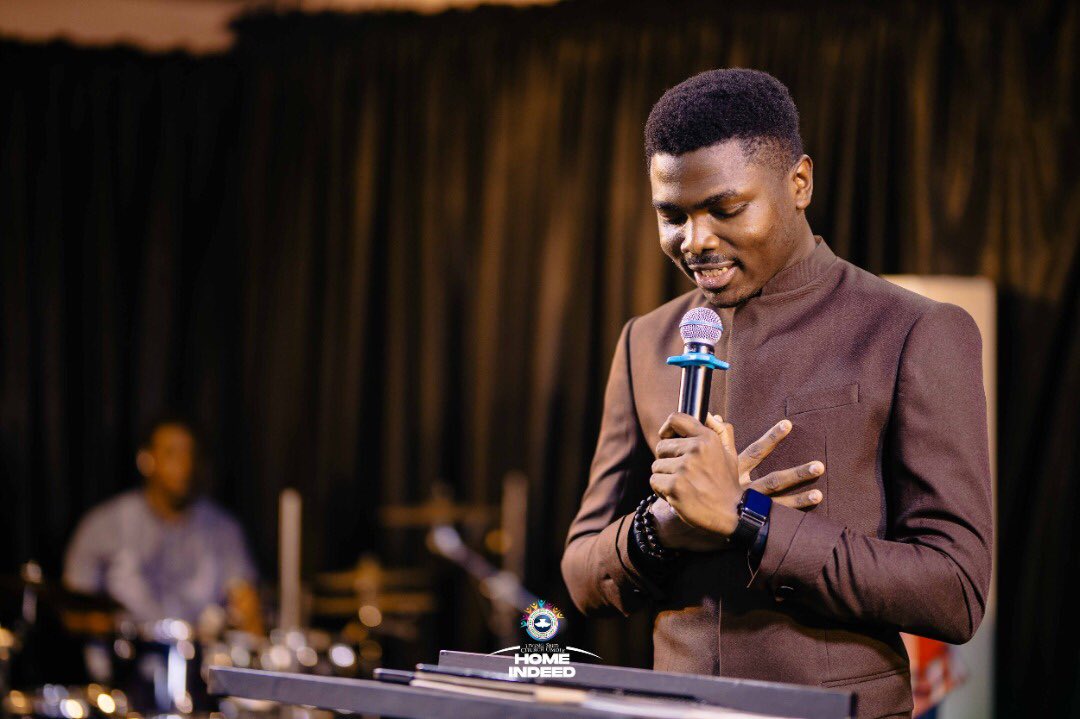 rccglsc_'s tweet photo. Character is one of the principal measures of growth beyond anointing.
- Pastor @abolajiadeola
#rccg #rccgworldwide #rccglsc #teamard #homeindeed #wardround #growth #spirituality https://t.co/YEIbFsa6bI