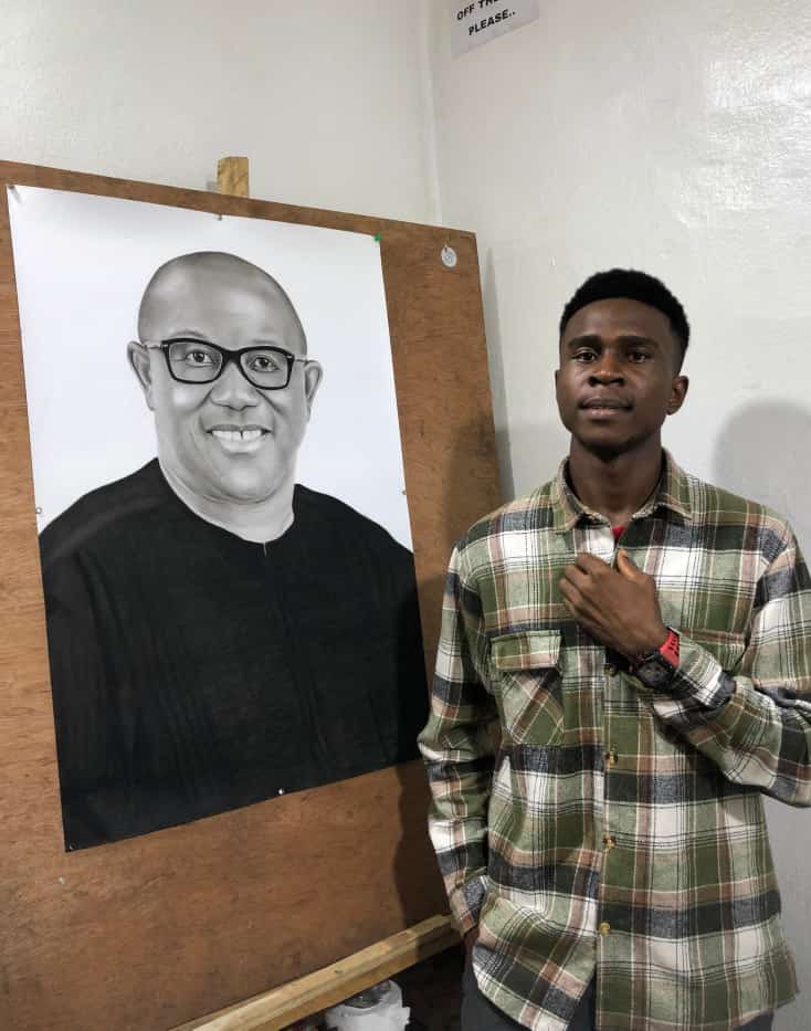 PO_GrassRootM's tweet photo. Our own amazing @EbubechukwuArt doing the Art works of beautification for our Principal H.E @PeterObi obidients are brilliant and smart let's celebrate him. #peterobionCNN #PeterObi4President2023 #PeterObiForPresident https://t.co/S2VnT3qjYh
