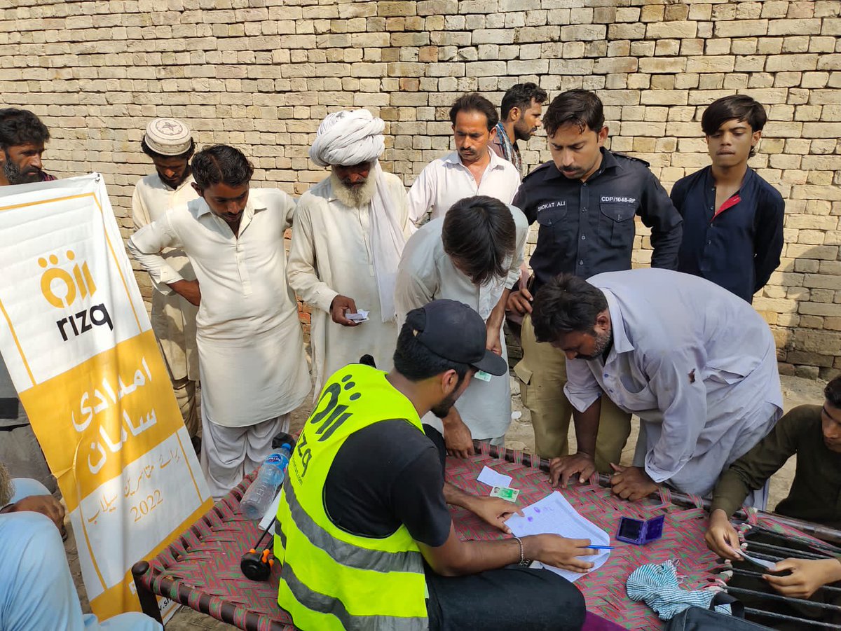 Khubaibakram15's tweet photo. #Rizqfloodrelief
#helpflood_victims
#Emergencyappeal
#donate #sharerizq https://t.co/YWiYu8Rvzk