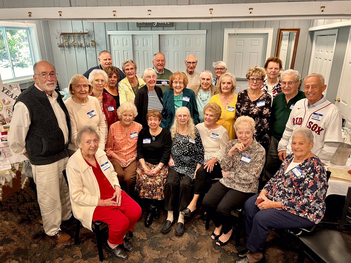 bethpatkoske's tweet photo. Congrats to these gems from the Meriden High School Class of ‘55 on their 67th Reunion - looking great at 85 including my dad and his cousin! 💗 @MeridenK12 @hartfordcourant #meriden #classreunion https://t.co/Vw6OapE6h6