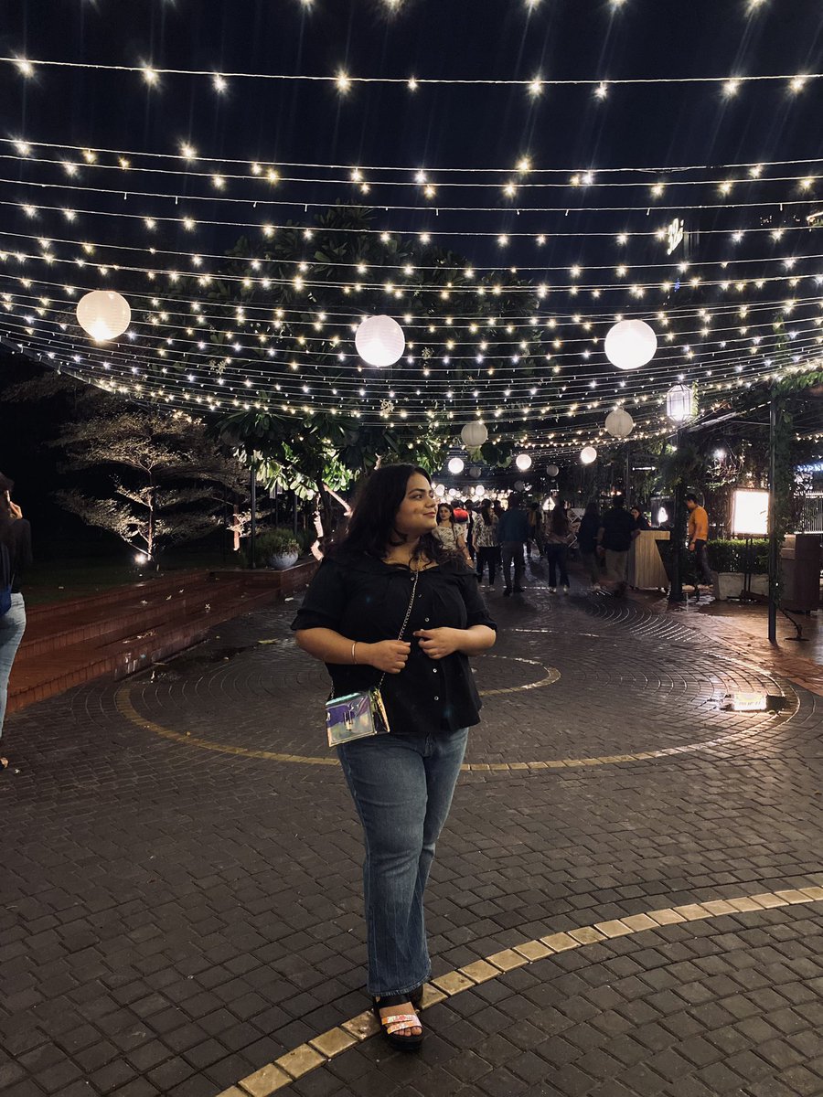 simranvaid82's tweet photo. Once, the Sky was clear in Gurugram last night. ❤️ 24.09.2022 Saturday night
#32milestone #Gurugram #GurugramRains #weekendvibes https://t.co/wkHTvDb1d2