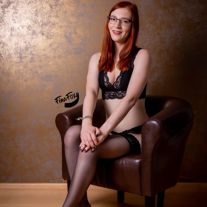 Tolle Bilder sind da entstanden beim Shooting f&uuml;r meinen Shop 🥰 Habt ihr ihn denn schon ausgecheckt?<a href="/tag/redhead"class="tags"><span>#redhead</span></a><a href="/tag/shop"class="tags"><span>#shop</span></a><a href="/tag/redhair"class="tags"><span>#redhair</span></a><a href="/tag/finafoxy"class="tags"><span>#finafoxy</span></a><a href="/tag/redheadswi"class="tags"><span>#redheadswi</span></a>