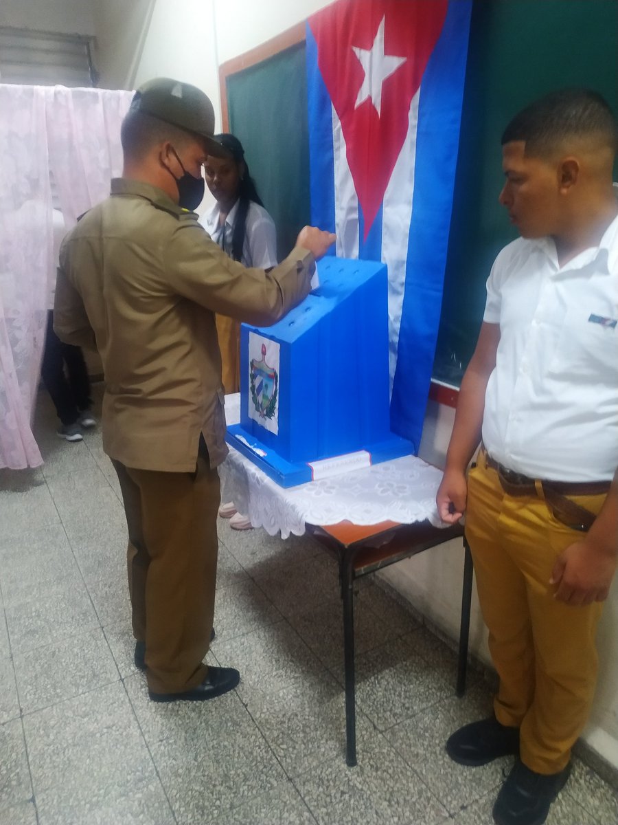 Así dió inicio el Voto por el Si en una circunscripción del territorio del Señor Ejército. #CodigoSi