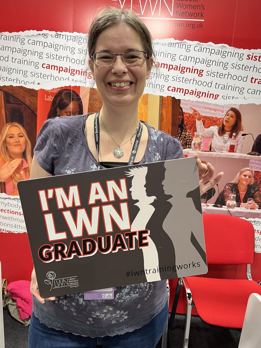 gailbarton's tweet photo. ๐น Sharing my #Lab22 allegiances
#SignUpToStand
#LabourFor5050
#LWNtrainingworks https://t.co/dVRCxtlYIQ
