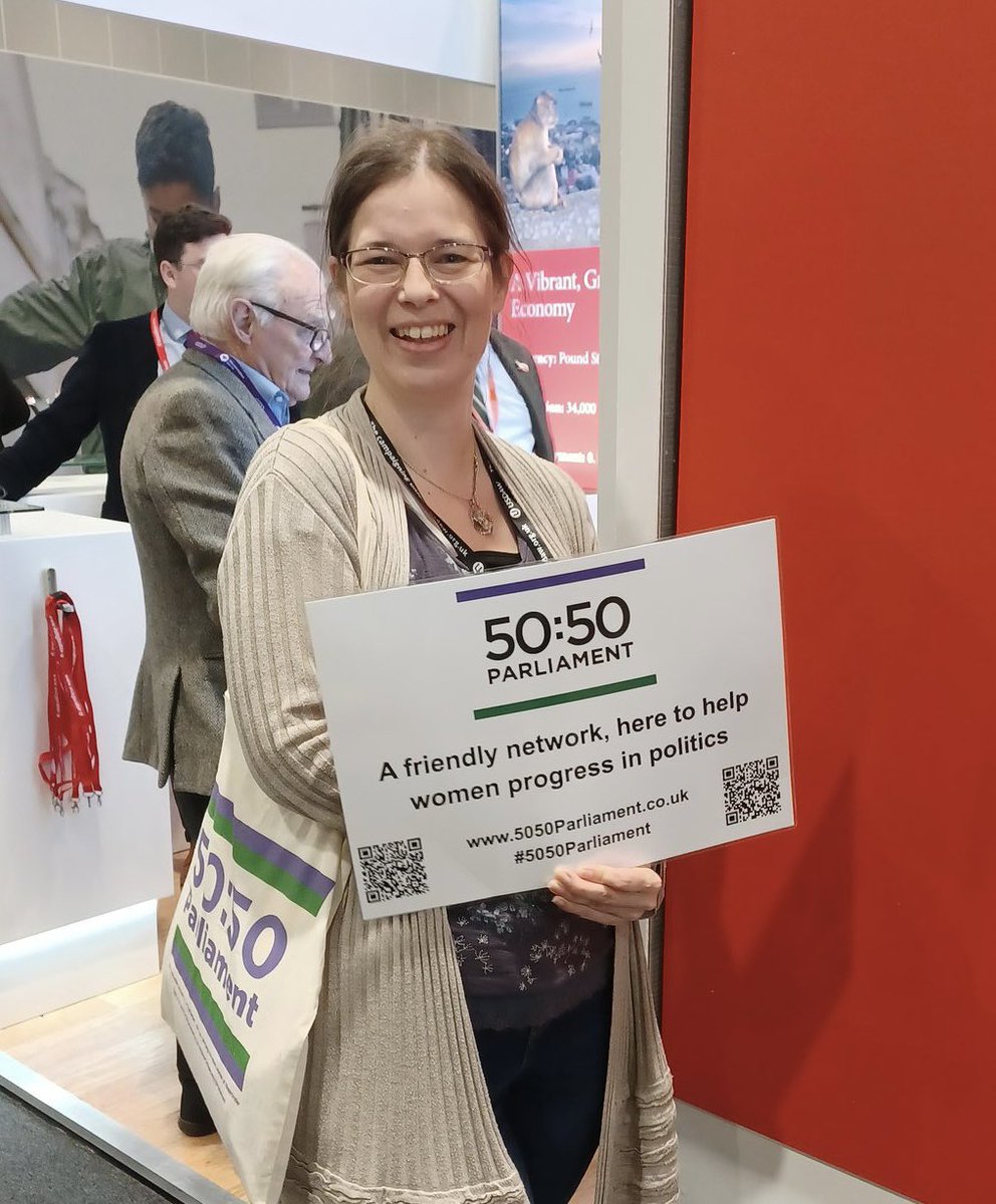 gailbarton's tweet photo. ๐น Sharing my #Lab22 allegiances
#SignUpToStand
#LabourFor5050
#LWNtrainingworks https://t.co/dVRCxtlYIQ