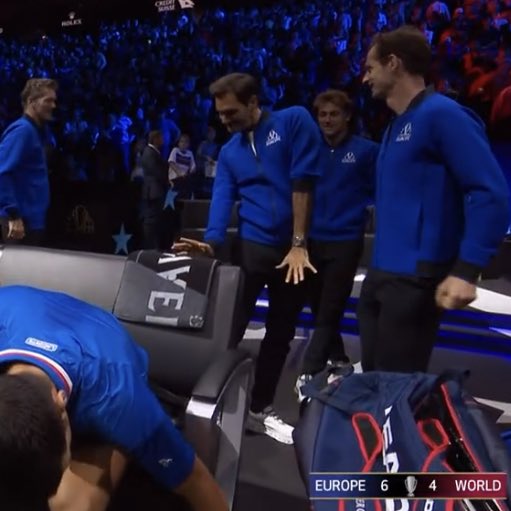 slideonhard's tweet photo. #fedole content. Roger imitating Nole's shot during changeover. π https://t.co/e13Bbpyeeo