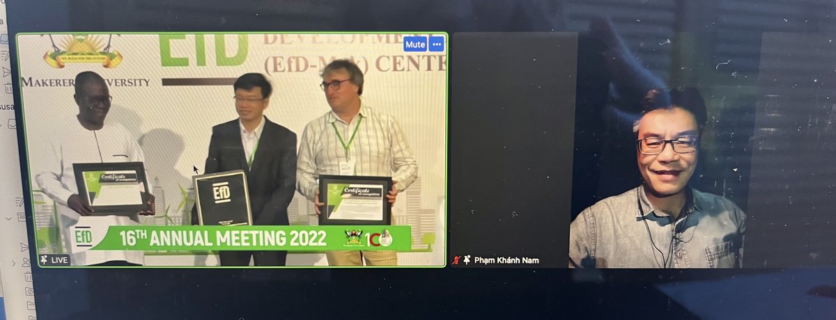 EfD (@efd_initiative) on Twitter photo Congratiulations to Dr. Pham Khanh Nam and team at <a href="/EfD_Vietnam/">EfD Vietnam</a> who received the EfD Policy Impact Award 2022 presented by <a href="/DSlunge/">Daniel Slunge</a> at EfD's Annual Meeting, for its work on inclusion of market-based instruments in Vietnam’s new Environmental Protection Law. Congratiulations to Dr. Pham Khanh Nam and team at <a href="/EfD_Vietnam/">EfD Vietnam</a> who received the EfD Policy Impact Award 2022 presented by <a href="/DSlunge/">Daniel Slunge</a> at EfD's Annual Meeting, for its work on inclusion of market-based instruments in Vietnam’s new Environmental Protection Law.