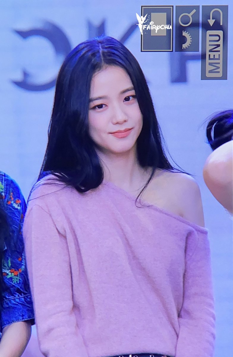 fairychu950103's tweet photo. 220925🤎🥰

#지수    #JISOO    #블랙핑크    #BLACKPINK https://t.co/c5fxZYrSwa