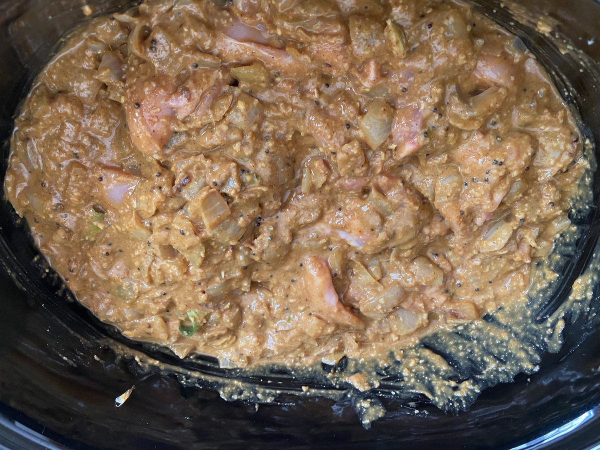 harleybabe666's tweet photo. @Mowglistfood @NishaKatona @loyalgooner63 and here is my Mowgli House Chicken Curry all ready to slow cook on low for 8 hours. 1kg of boneless/skinless thighs, 8 meals, 2 for today and the rest portioned up for the freezer 😋 https://t.co/hhEHjFVKYl