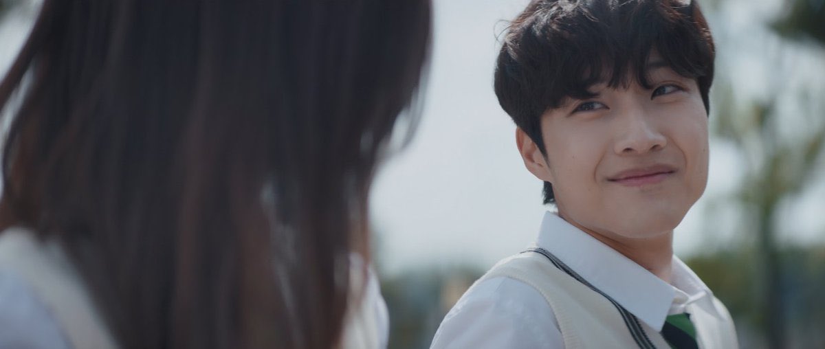kdramaspost's tweet photo. #TheGoldenSpoon is really another good ongoing drama! The drama is all about an underprivileged high school student who was given a chance to exchange life with his chaebol classmate through a golden spoon 🤩

Super love the concept and Sung Jae is doing very well in this! ❤️ https://t.co/WSHx25ytS3